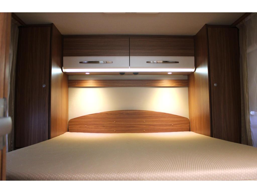 Carado –  T449 Queensbed Hefbed foto-detail