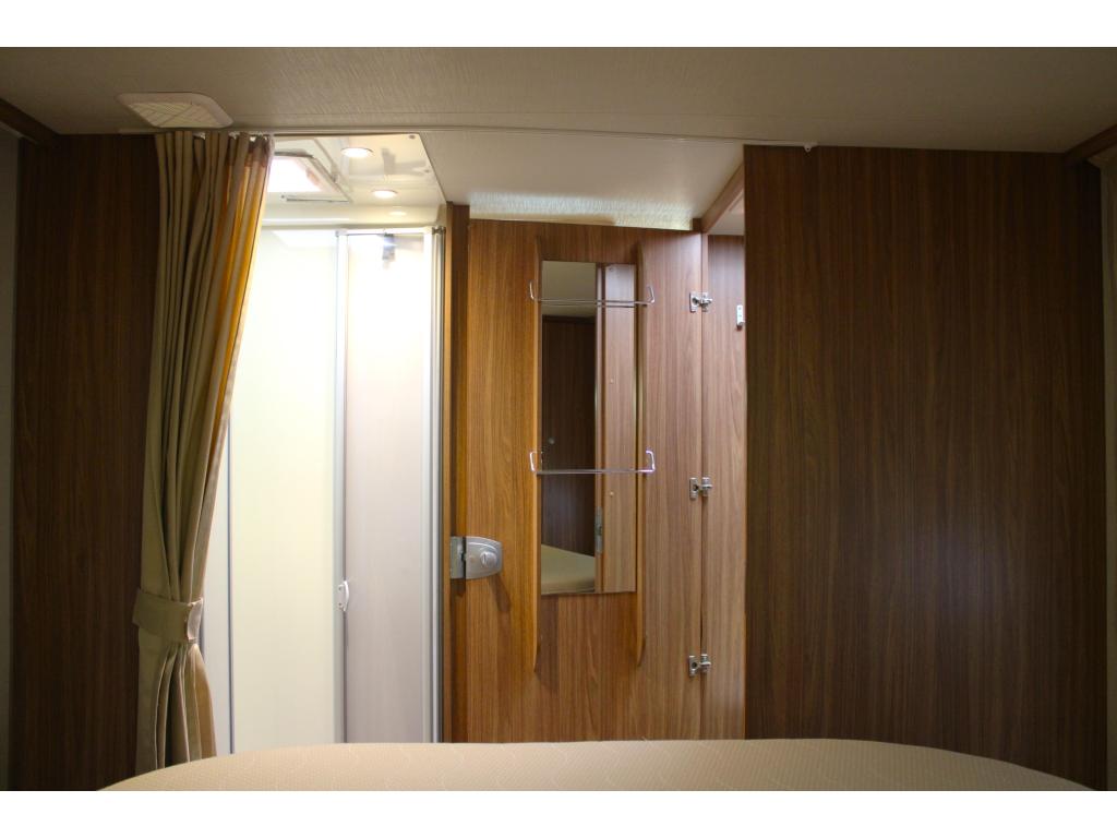Carado –  T449 Queensbed Hefbed foto-detail