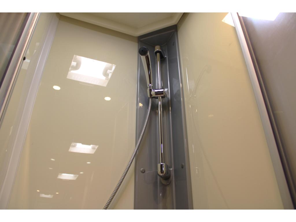 Carado –  T449 Queensbed Hefbed foto-detail