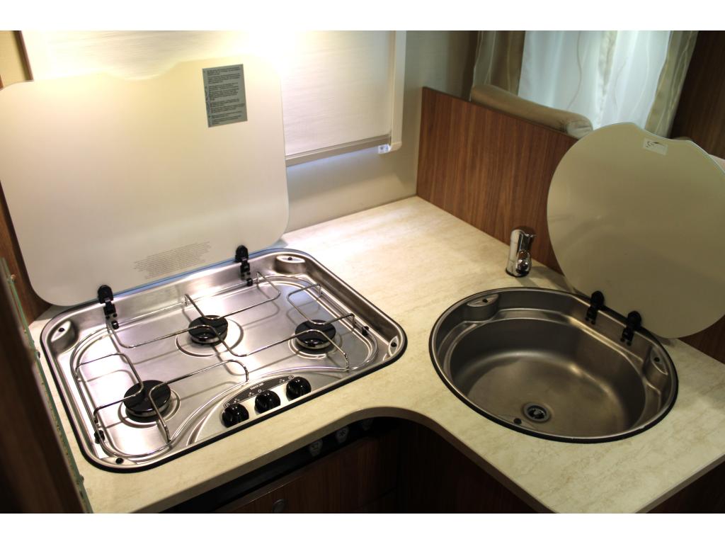 Carado –  T449 Queensbed Hefbed foto-detail