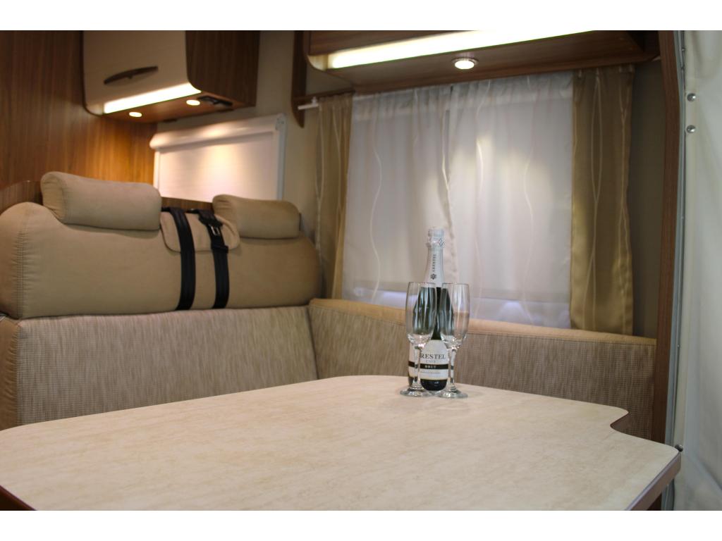Carado –  T449 Queensbed Hefbed foto-detail