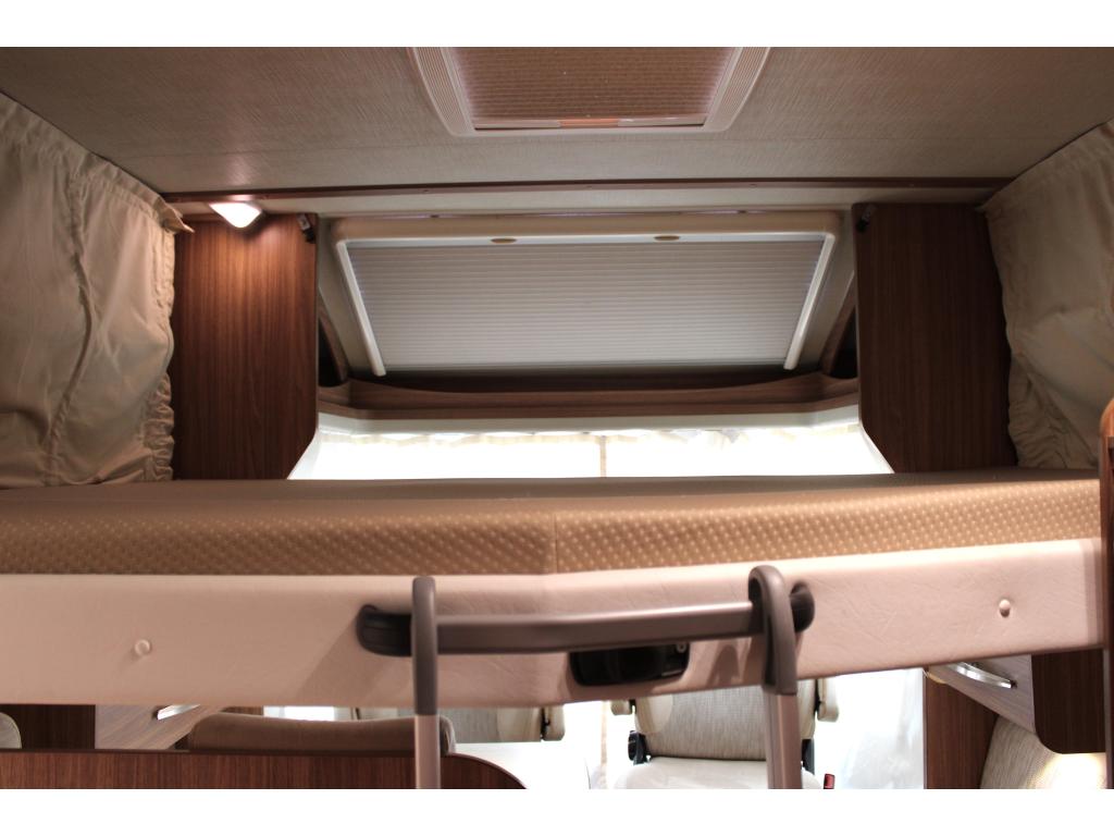 Carado –  T449 Queensbed Hefbed foto-detail