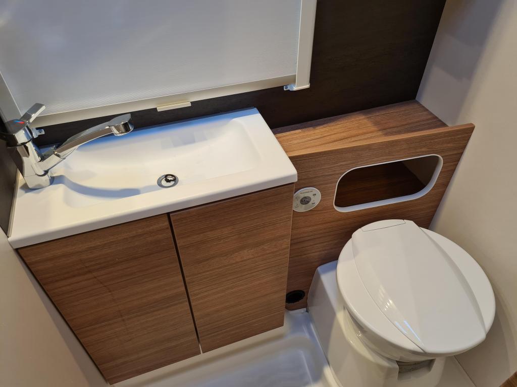 Weinsberg –  CaraOne 420 QD foto-detail