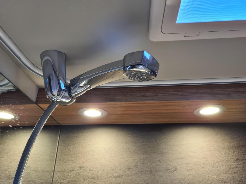 Weinsberg –  CaraOne 420 QD foto-detail