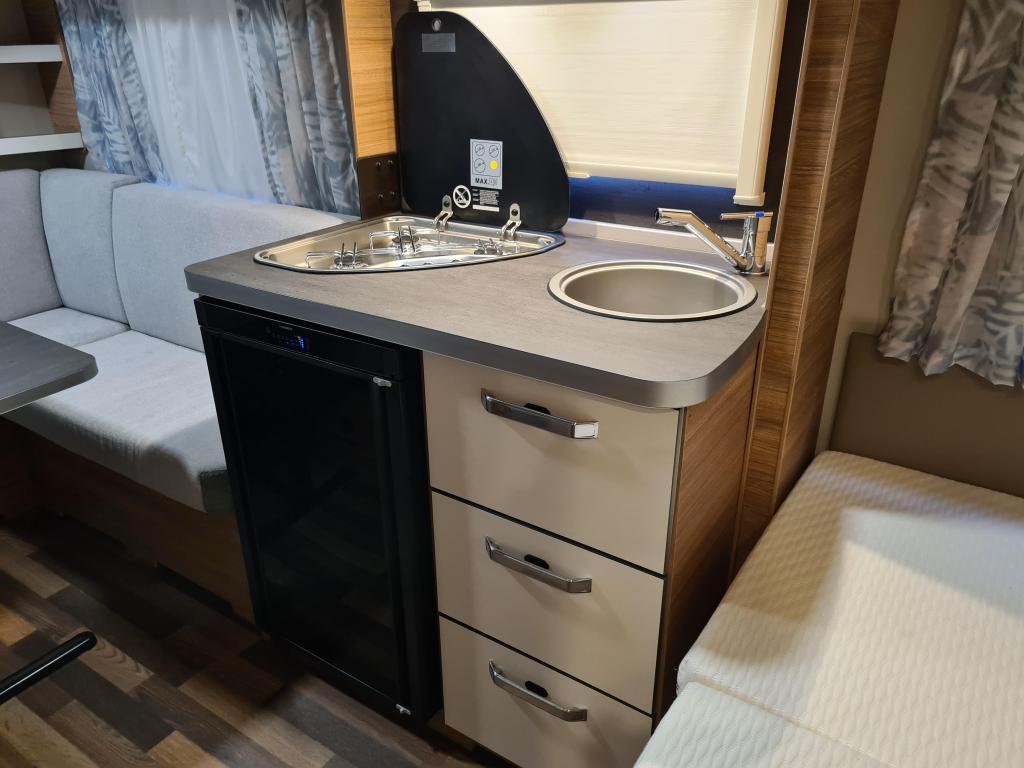 Weinsberg –  CaraOne 450 FU foto-detail