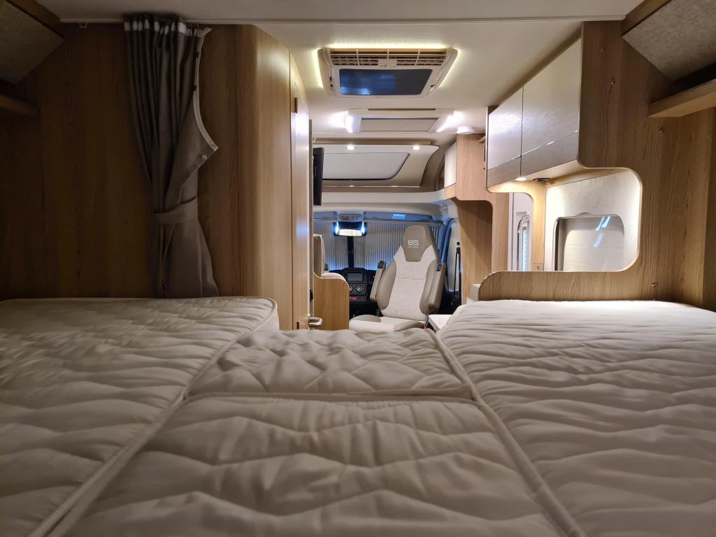 LMC –  Breezer V 643 G foto-detail