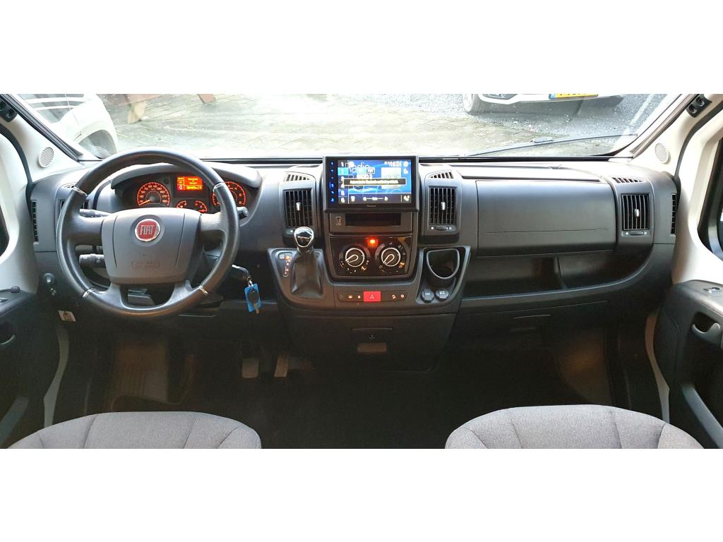 Hymer –  Free 600 Campus Hefdak/automaat/dieselvw. foto-detail