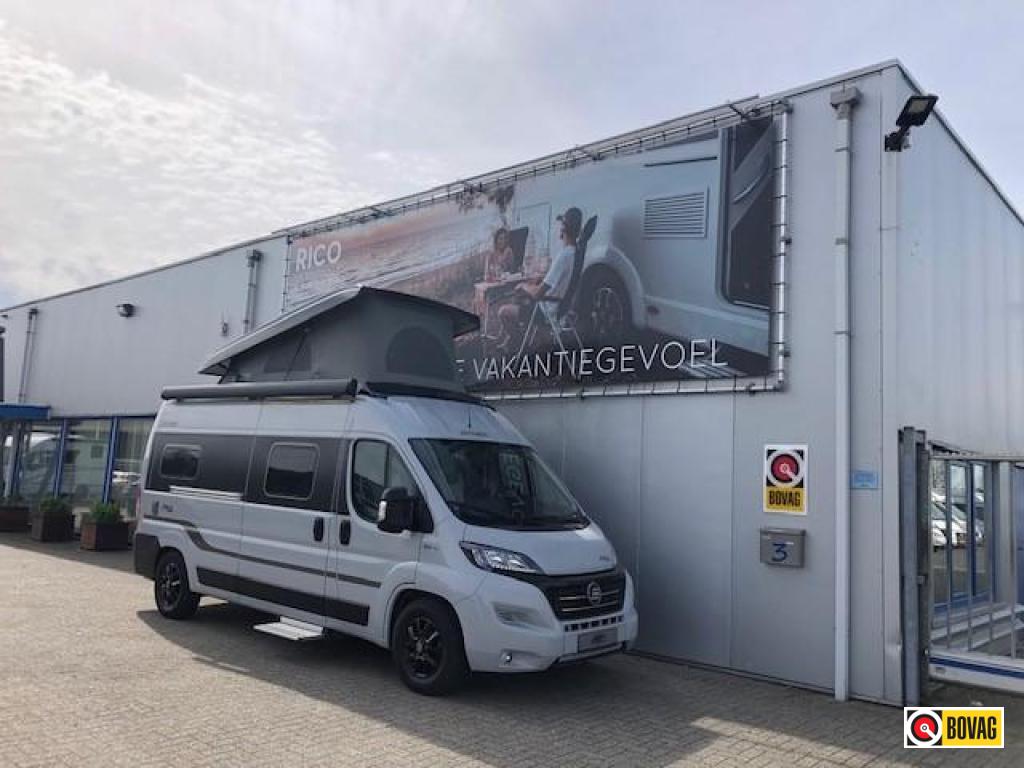 Hymer –  Free 600 Campus Hefdak/automaat/dieselvw. foto-detail