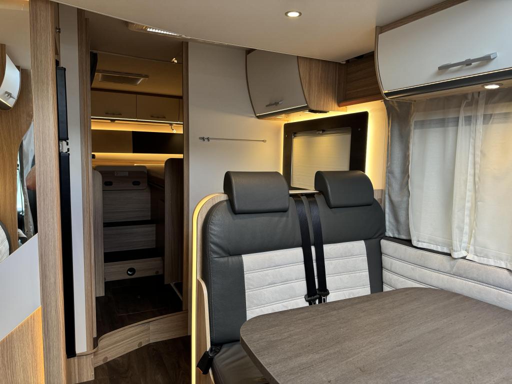 Sunlight –  T68 Lengtebedden / Hefbed foto-detail