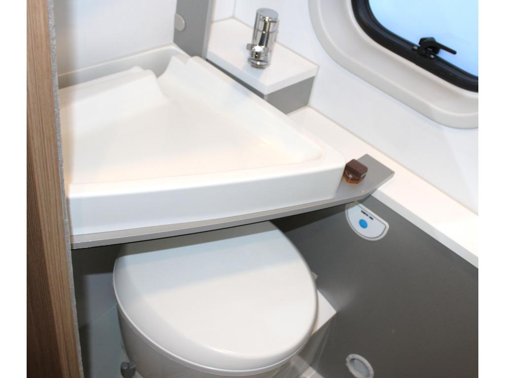 Adria –  Twin 600 SPT Automaat 6.00 mtr! foto-detail