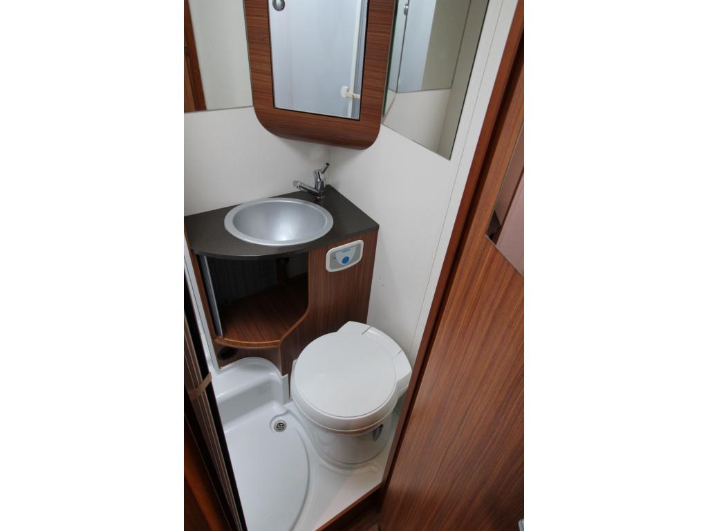 Adria –  Matrix M 680 SP foto-detail
