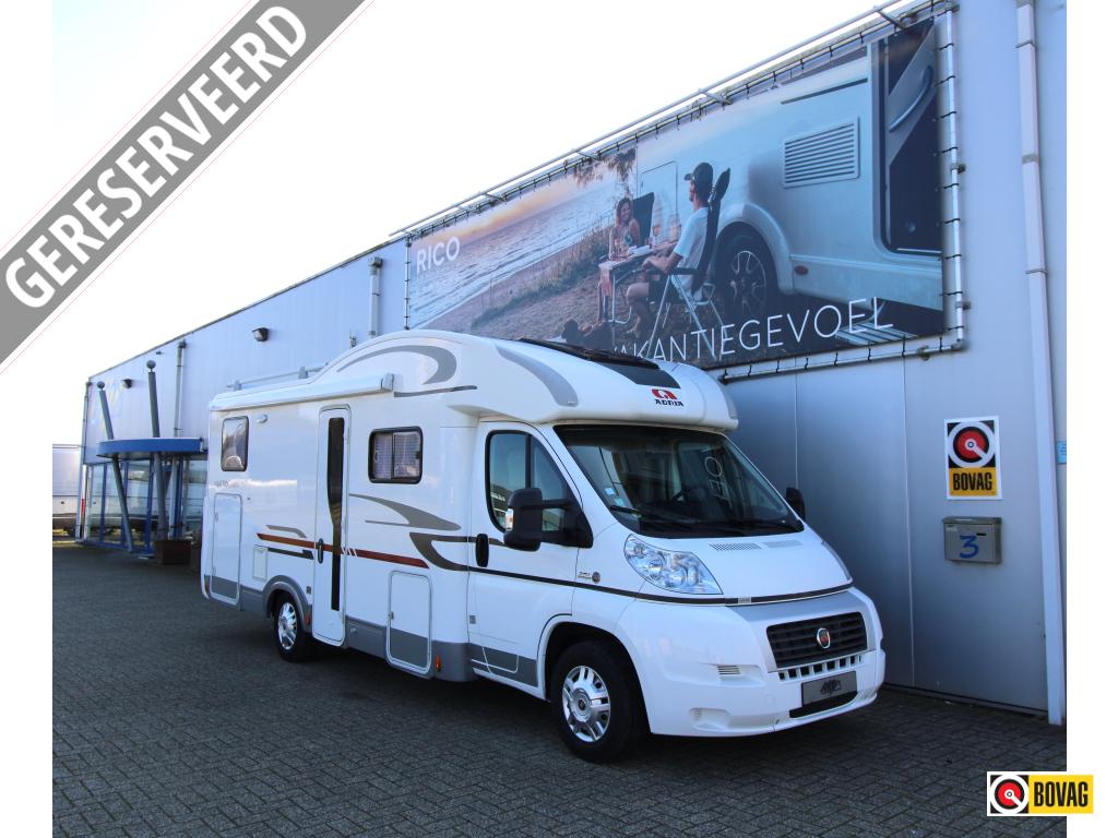 Adria – Matrix M 680 SP