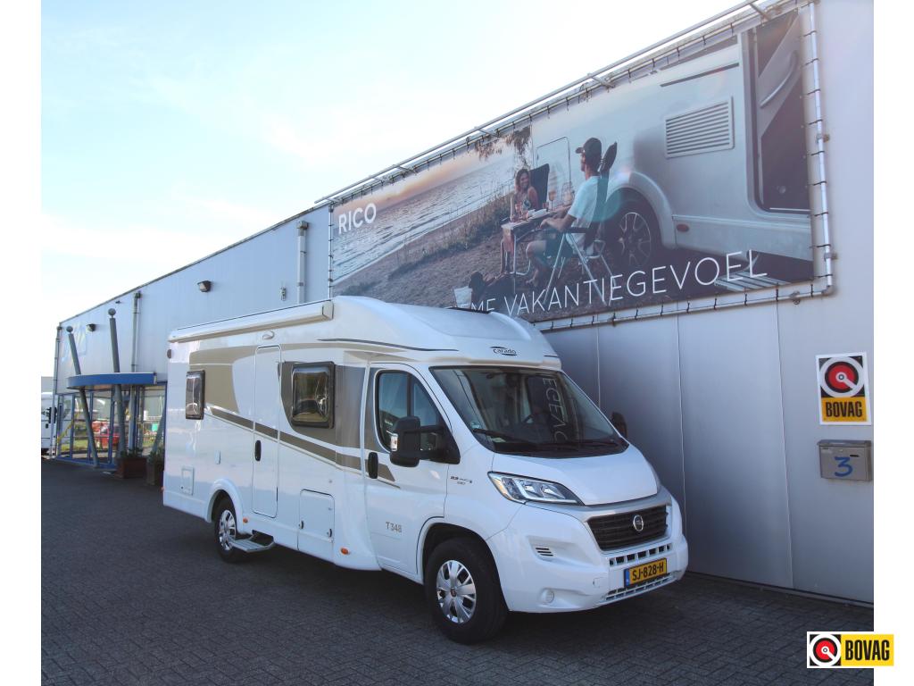 Carado – T348 Zonnepaneel/weinig km!