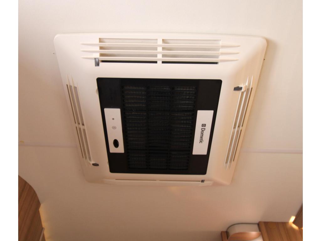 Knaus –  Sun Ti Nieuwstaat/Wintergeschikt foto-detail